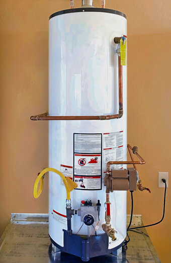 https://melvillehotwater.com.au/uploads/2025/06/gas-hot-water-system-32424.jpg
